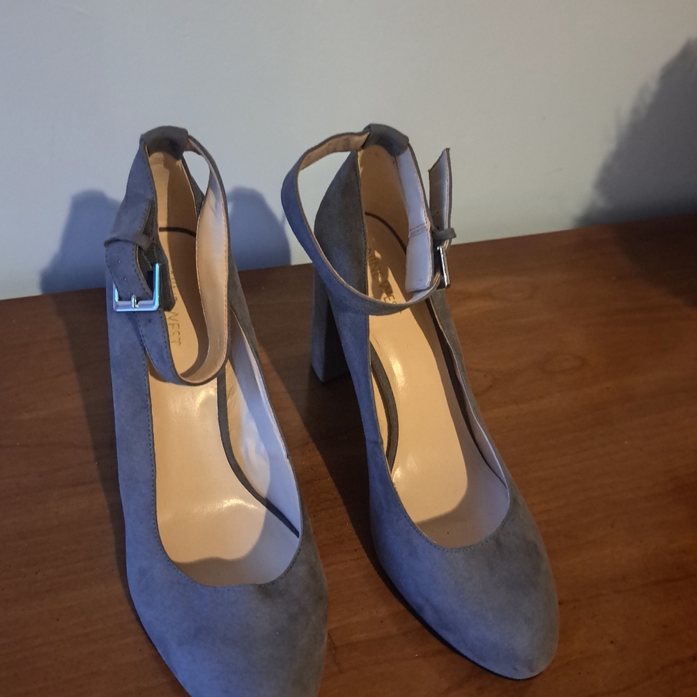 Nine West Pumps